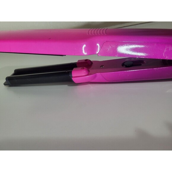 Infiniti Pro by Conair Steam Waver Crimping Iron - Picture 2 of 4